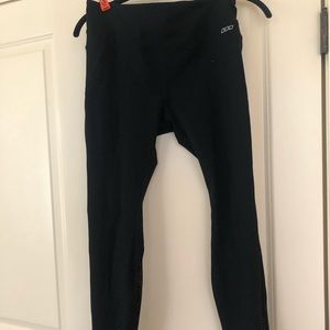 Black Lorna Jane leggings